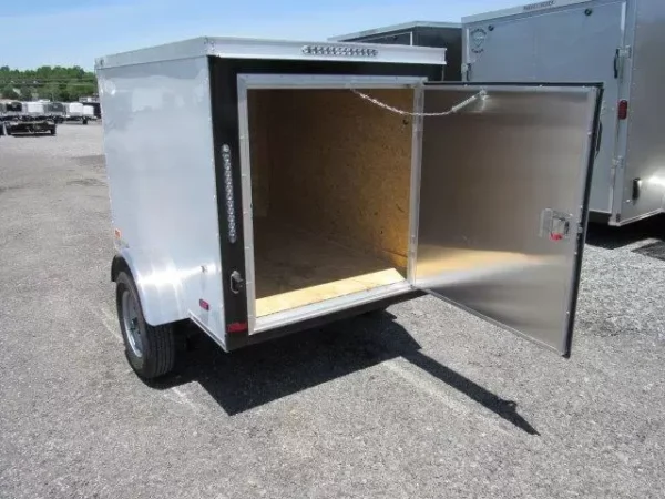 Covered-Wagon-5x8-Enclosed-Cargo-Trailer-Luggage-Trailer-Single-Rear-Door-5 Covered Wagon 4×6 Enclosed Cargo Trailer
