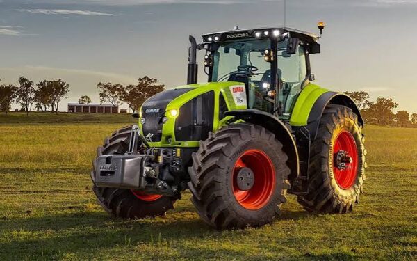 CLAAS AXION 920-950 Tractor